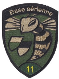 Bild von Base aérienne 11 grün mit Klett Badge 